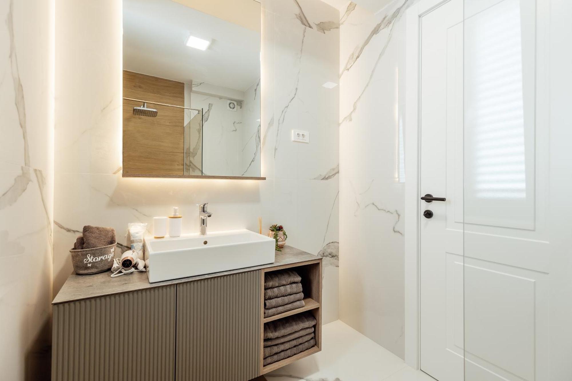 Savina Beachfront Oasis Herceg Novi Exterior photo